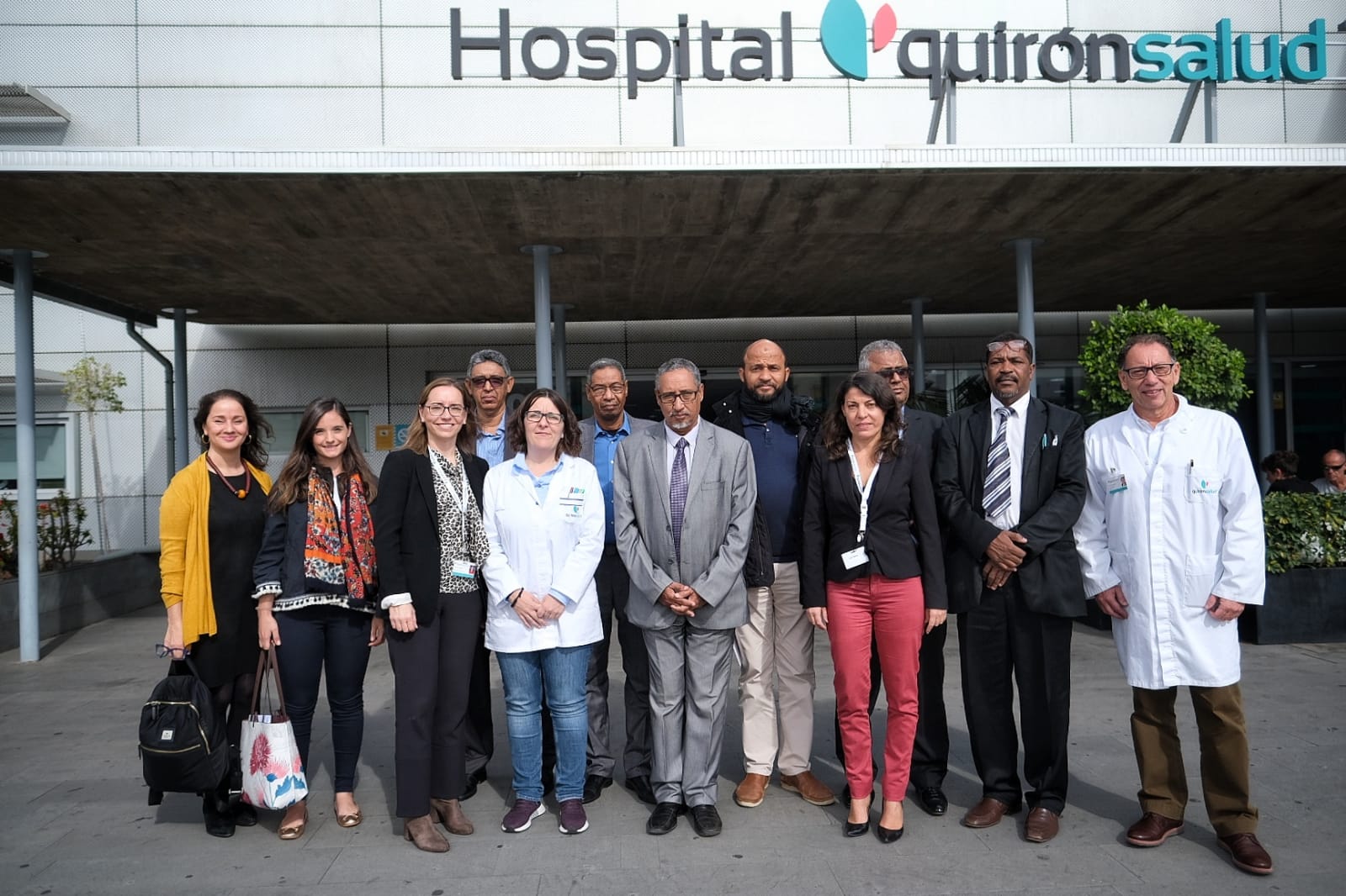 La gerente de Quirónsalud Tenerife, Clara Méndez, recibió a los representantes de Mauritania (3)