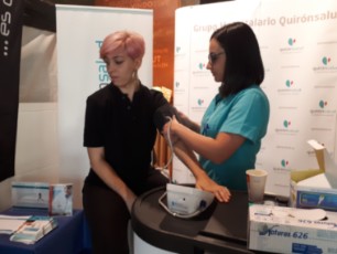 Estand Quirónsalud Toledo Carrera Nocturna_3