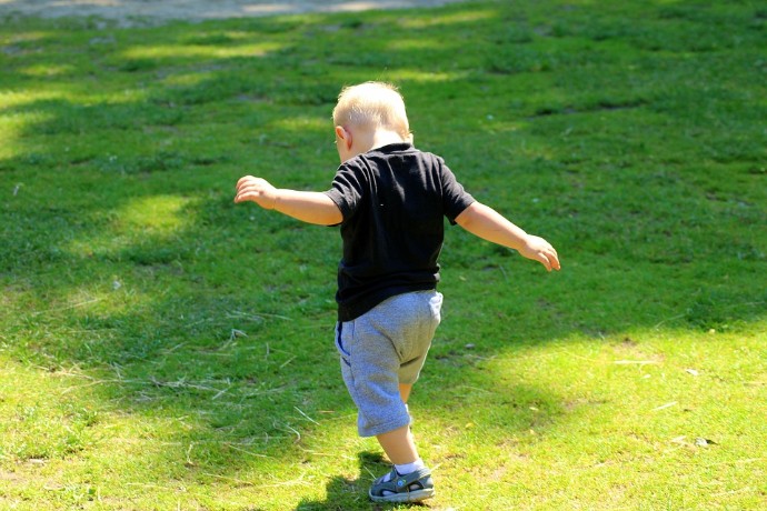 paseo_niños_protección_piel
