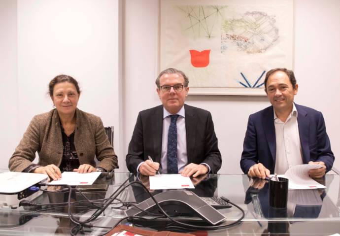 Leticia Moral, Miguel Ángel Collado y Juan Carlos González