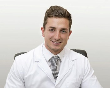 Dr. Emiliano Grillo Fernández