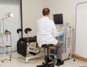 Ecógrafo-ginecología