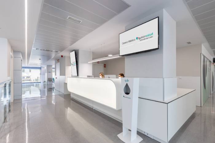 Recepción Centro Medico Mercado de Colón