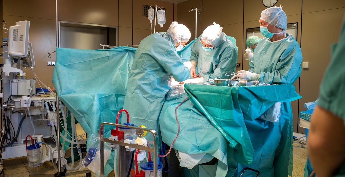 Cómo se realiza histerectomía Ginecología y Obstetricia Quirónsalud Valencia