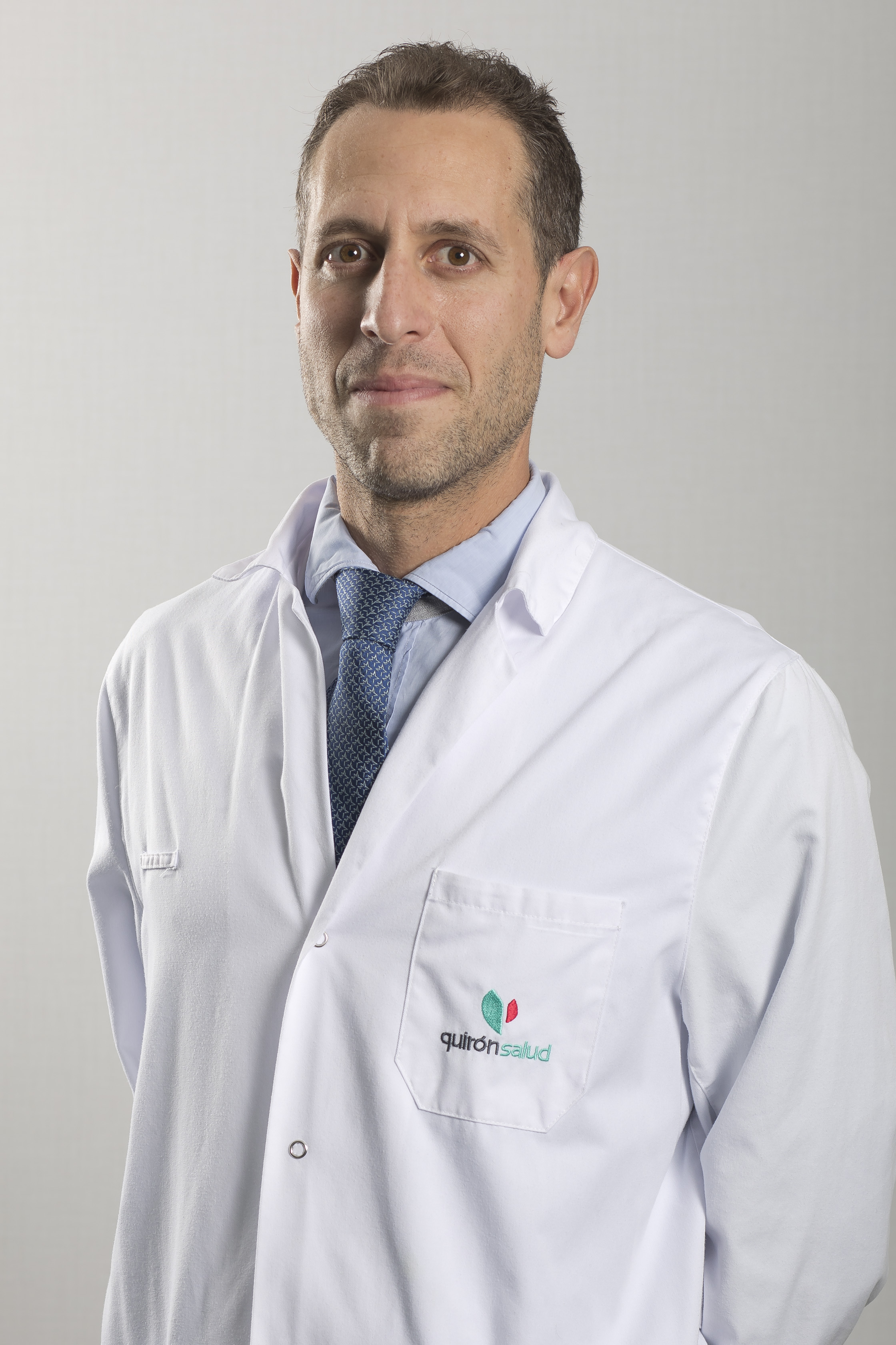 Dr_Angel Luis_Miracle_Blanco