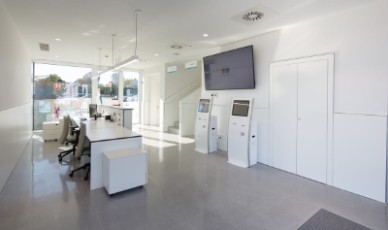 Centro de Diagnóstico Quirónsalud Virgilio - Recepción - Kioscos de admisión