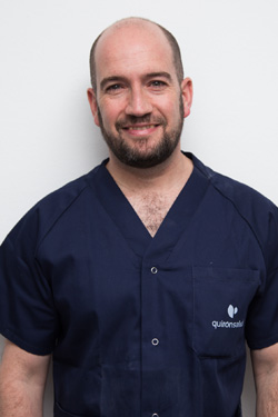 Dr. Carlos Muñoz Montano